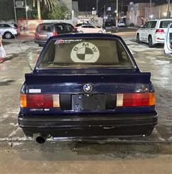 بي ام دبليو الفئة 3